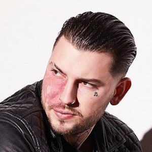 Rikki Moore Headshot 4 of 6
