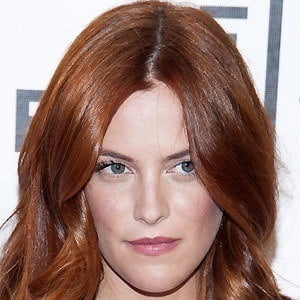 Riley Keough Headshot 3 of 8