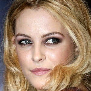 Riley Keough Headshot 5 of 8