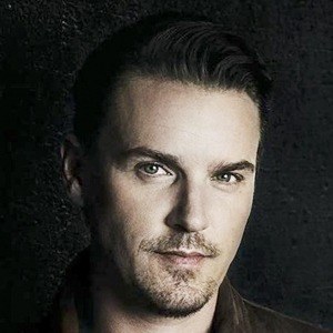 Riley Smith Headshot 8 of 10