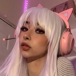 rina.magi Headshot 3 of 4