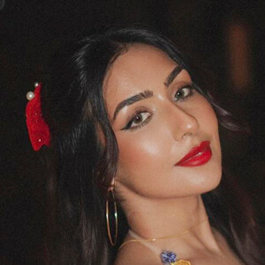 Ritu Pamnani Headshot 6 of 6