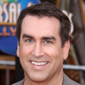 Rob Riggle Headshot 7 of 8