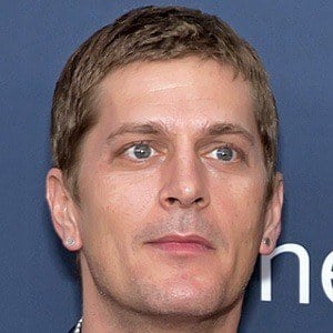 Rob Thomas Headshot 7 of 10