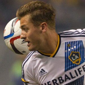 Robbie Rogers Headshot 3 of 5