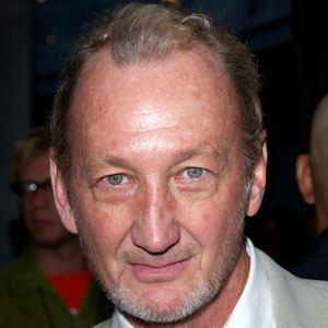 Robert Englund Headshot 5 of 6