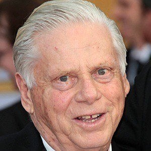 Robert Morse - Bio, Family, Trivia | Famous Birthdays