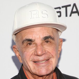 Robert Shapiro Headshot 9 of 10