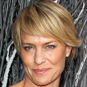 Robin Wright Headshot 4 of 6