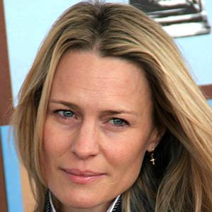 Robin Wright Headshot 5 of 6