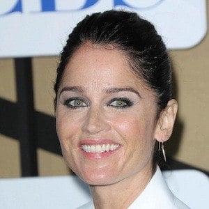 Robin Tunney Headshot 9 of 10