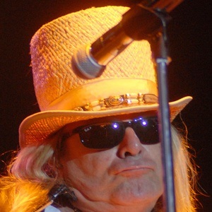 Robin Zander Headshot 7 of 7