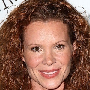 Robyn Lively Headshot 4 of 9