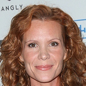 Robyn Lively Headshot 7 of 9