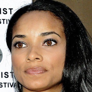 Rochelle Aytes Headshot 6 of 10