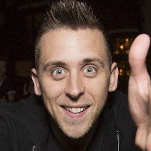 Roman Atwood Headshot 2 of 3