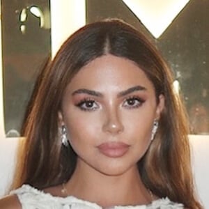 Romina Chiodi Headshot 3 of 4