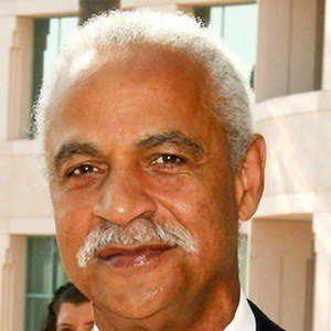 Ron Glass - Bio, Family, Trivia | Famous Birthdays
