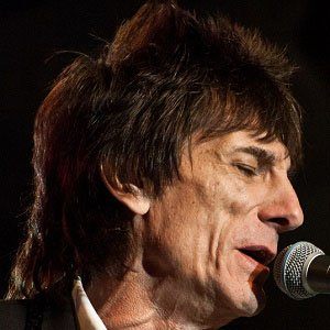 Ronnie Wood Headshot 7 of 10