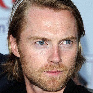 Ronan Keating Headshot 3 of 10