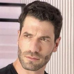 Roni Mazon - Age, Family, Bio | Famous Birthdays