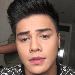 Ronnie Alonte Headshot 8 of 8