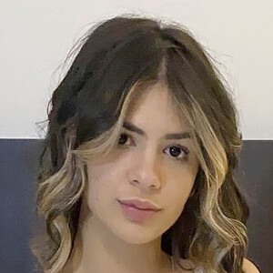 Rosi Valiente at age 21