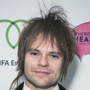 Rou Reynolds Headshot 7 of 10