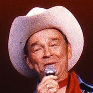 Roy Rogers - Trivia, Family, Bio | Famous Birthdays