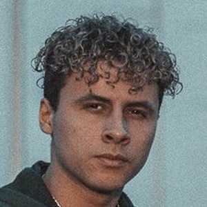 roy21_official at age 20