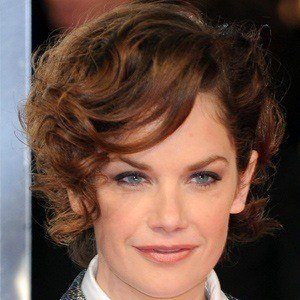 Ruth Wilson Headshot 5 of 10