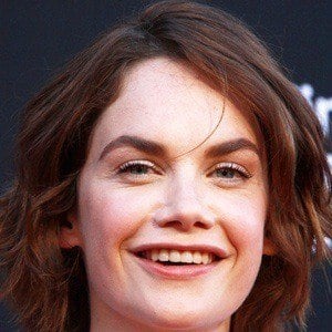 Ruth Wilson Headshot 7 of 10