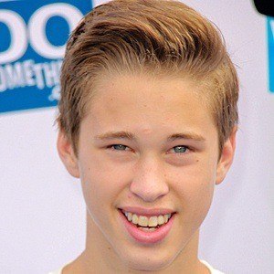 Ryan Beatty Headshot 6 of 8