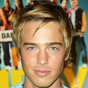 Ryan Carnes - Bio, Family, Trivia | Famous Birthdays