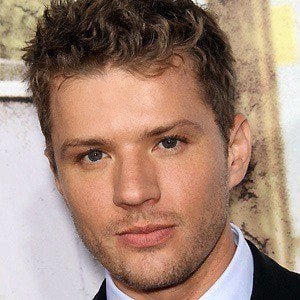 Ryan Phillippe Headshot 5 of 10