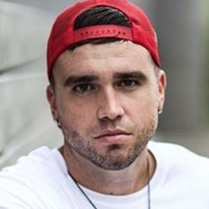 Ryan Robinette Headshot 6 of 6