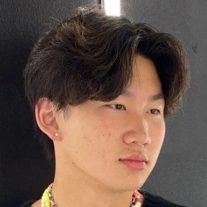 Ryan Tang Headshot
