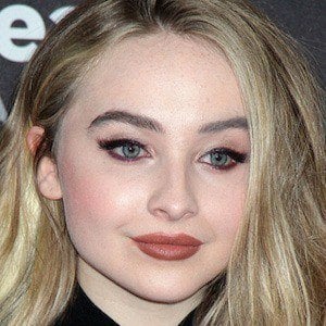 Sabrina Carpenter at age 17