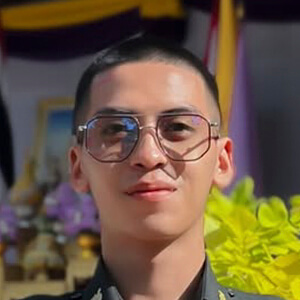Saenmongkhol Sirikul Headshot 3 of 4