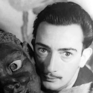 Salvador Dalí Headshot 4 of 5