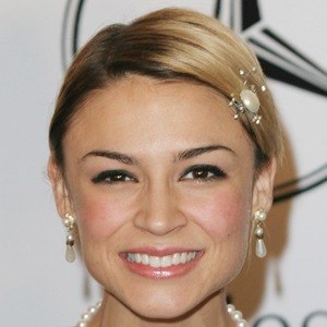 Samaire Armstrong Headshot 9 of 10