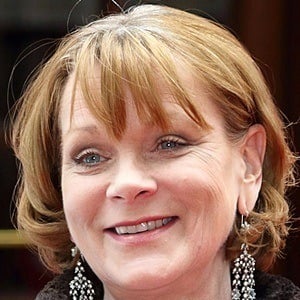 Samantha Bond Headshot 2 of 5