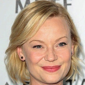 Samantha Mathis at age 43