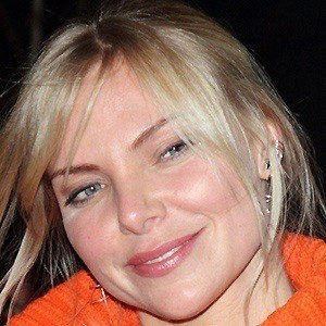 Samantha Womack Headshot 4 of 10