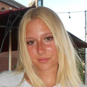 Samara Boulter Headshot 3 of 6