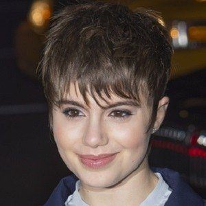 Sami Gayle Headshot 3 of 10