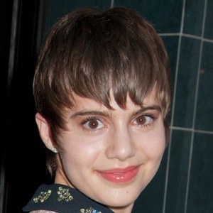 Sami Gayle Headshot 8 of 10