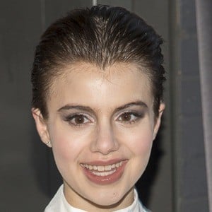 Sami Gayle Headshot 10 of 10