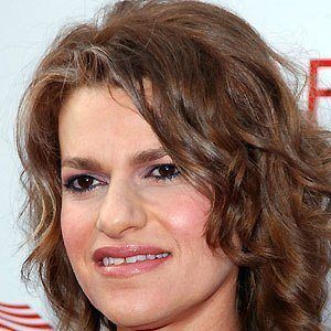 Sandra Bernhard - Bio, Family, Trivia | Famous Birthdays