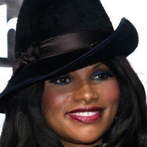 Sandra Denton Headshot 8 of 10